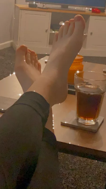 Feet people where you at๐ฆถโค๏ธ Feet people where you at๐ฆถโค๏ธ