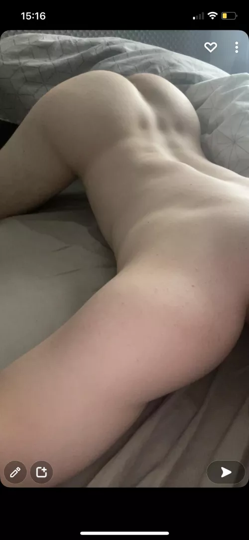 Grab me by my hips.. Grab me by my hips..