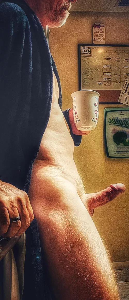 Happy Wednesday!!! Now put it in you mouth I meant the coffee Happy Wednesday!!! Now put it in you mouth I meant the coffee
