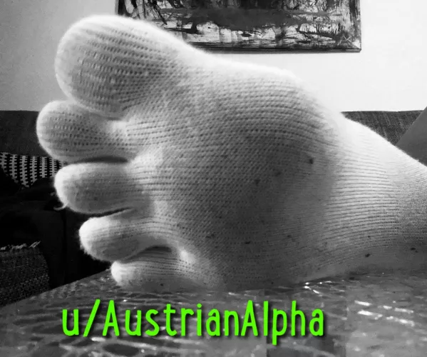 How will you worship these Godly feet? How will you worship these Godly feet?