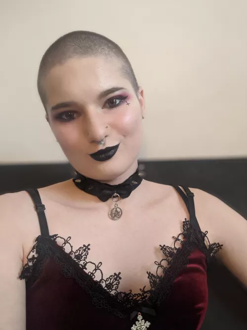 I can't decide what color to dye my hair now that it's finally long enough again I can't decide what color to dye my hair now that it's finally long enough again