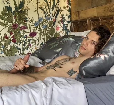 i made a mess. come lick me clean i made a mess. come lick me clean