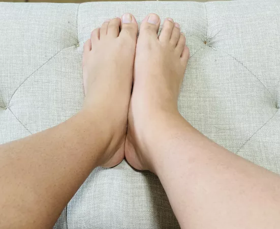 I need to lotion themπ§΄ I need to lotion themπ§΄
