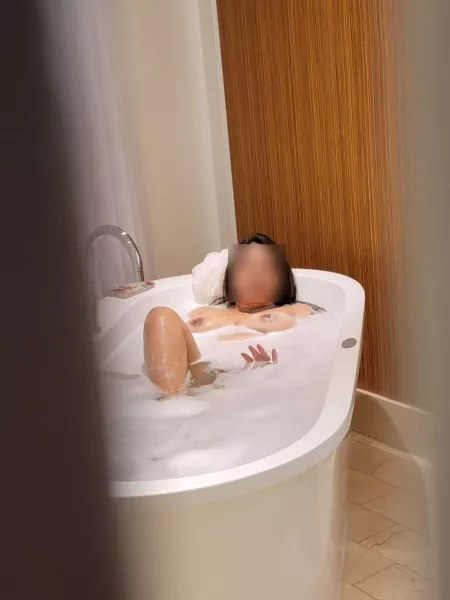 If you walked in on her and she asked you to come in, wwyd to her? If you walked in on her and she asked you to come in, wwyd to her?