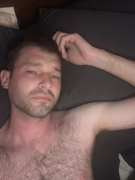 It’s too early. Need a cuddle buddy It’s too early. Need a cuddle buddy