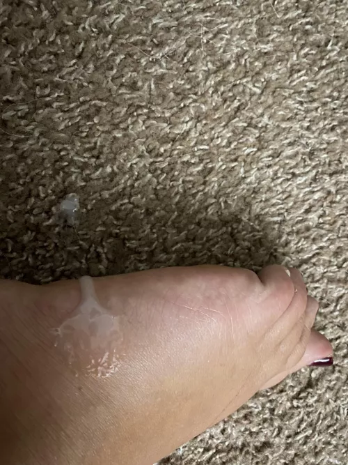 Lick daddyβs cum with me Lick daddyβs cum with me