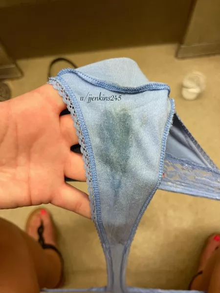 Love when my pussy makes a cute heart print 💙 Love when my pussy makes a cute heart print 💙