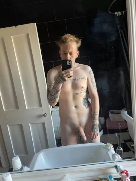 low effort nude low effort nude