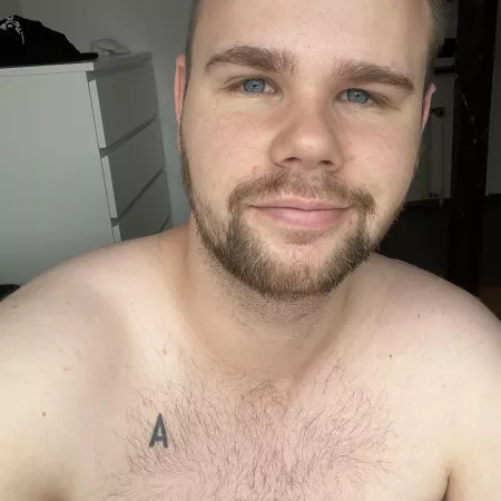 monogamous men to the front! we need to find us and stop being toxic to ourself monogamous men to the front! we need to find us and stop being toxic to ourself