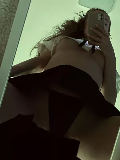 Naughty π
Do you like it through the mirror? Naughty π
Do you like it through the mirror?