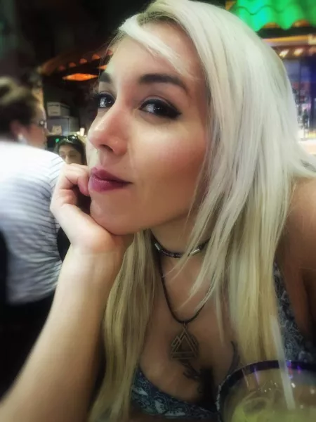 Showing off her slutty pics and nudes to horny perverts. Telegram SluggerFreelance Showing off her slutty pics and nudes to horny perverts. Telegram SluggerFreelance