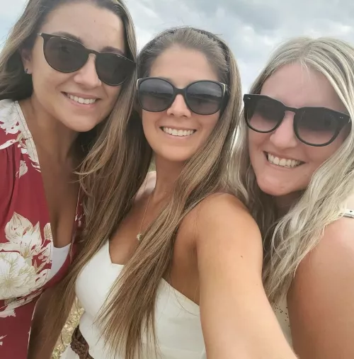 Sunnies on...pick your fave from this smiling trio Sunnies on...pick your fave from this smiling trio