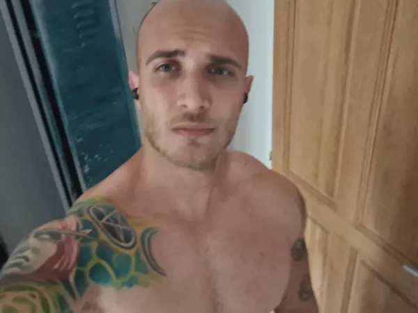 Sup bros? Sup bros?