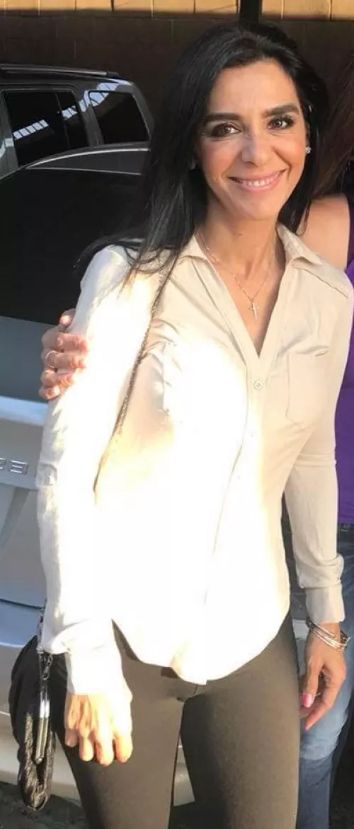 Tight Mexican MOM needs to be pounded. DM Tight Mexican MOM needs to be pounded. DM