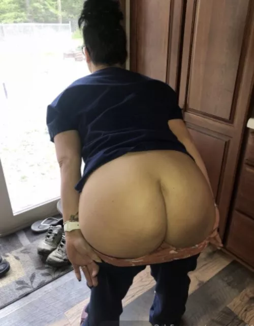 Trading 39yo wife. Other milfs/mom bods a plus! Be able to show face. Send a clothed sample to kik: bar0036 Trading 39yo wife. Other milfs/mom bods a plus! Be able to show face. Send a clothed sample to kik: bar0036