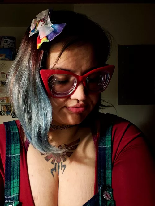 Was gifted these glitter unicrn bows today. π₯Ίππ₯Ίπ Was gifted these glitter unicrn bows today. π₯Ίππ₯Ίπ