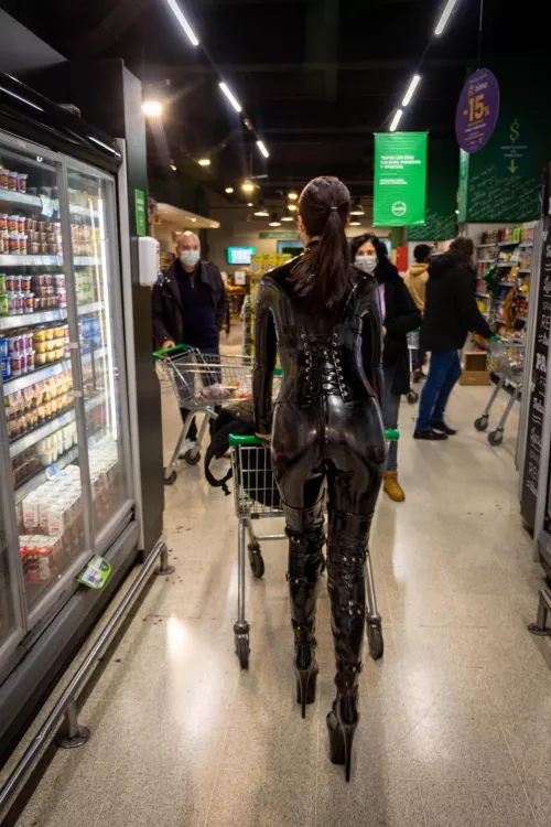 Went Shopping - The Black Rubber Project Went Shopping - The Black Rubber Project