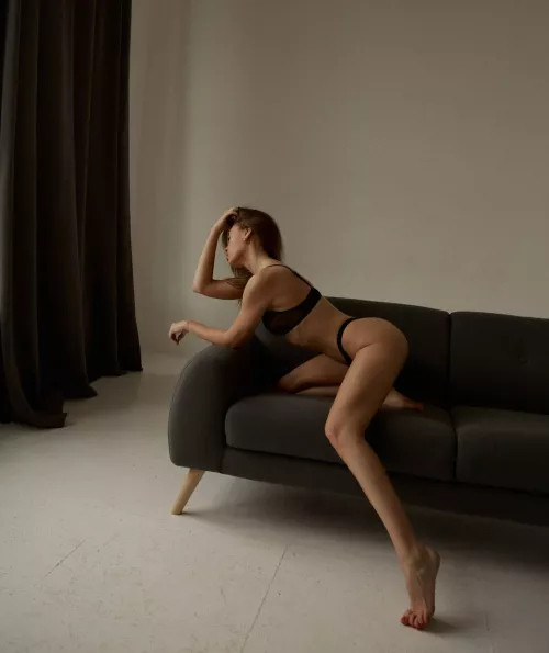 Why do you like skinny girls? Why do you like skinny girls?