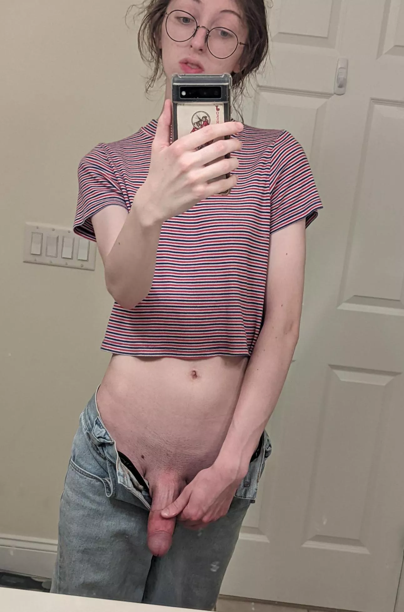 Do you think you could take the whole thing? If im too big for you, i don't mind bottoming 😄