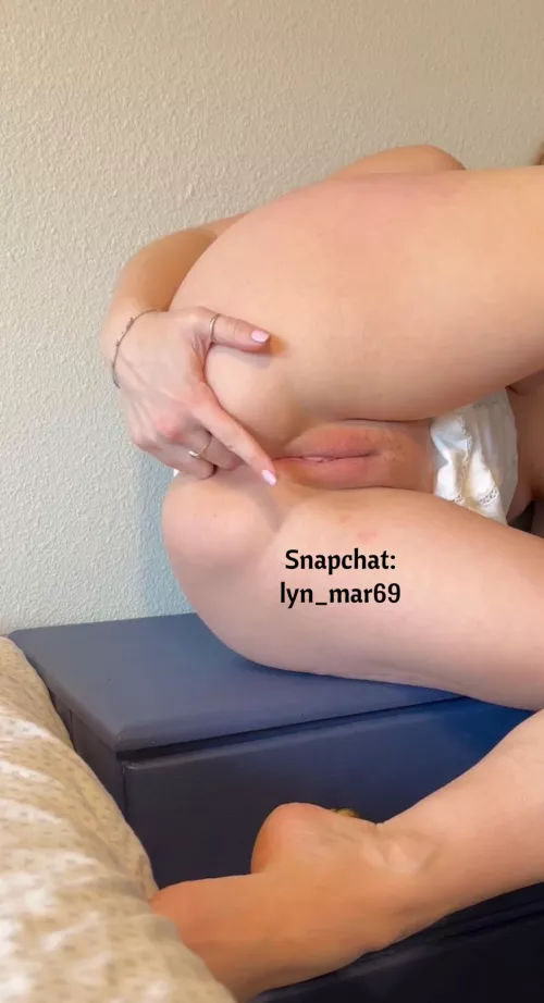 Upp arrows if you want to eat me out from behind