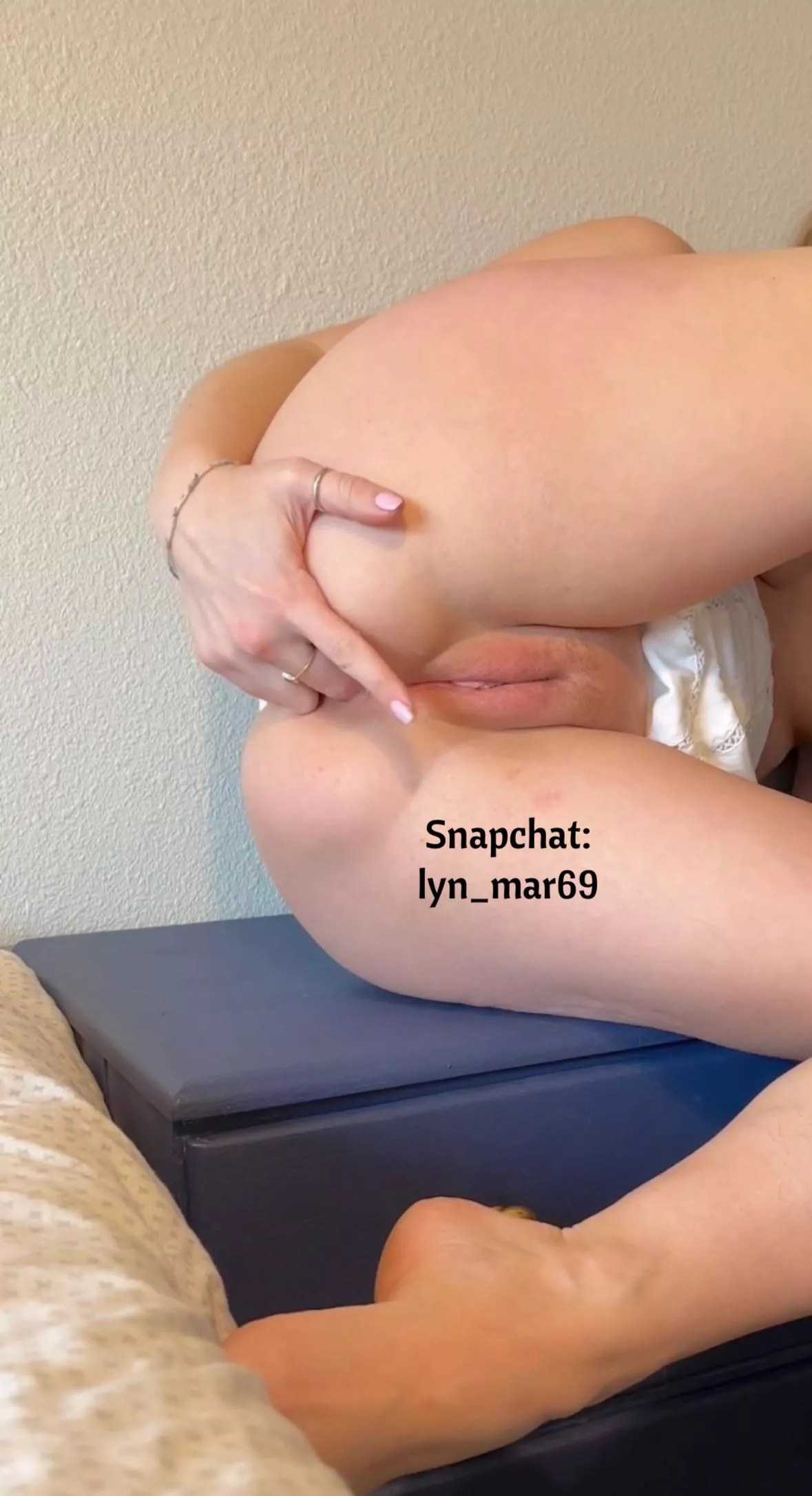 Upp arrows if you want to eat me out from behind