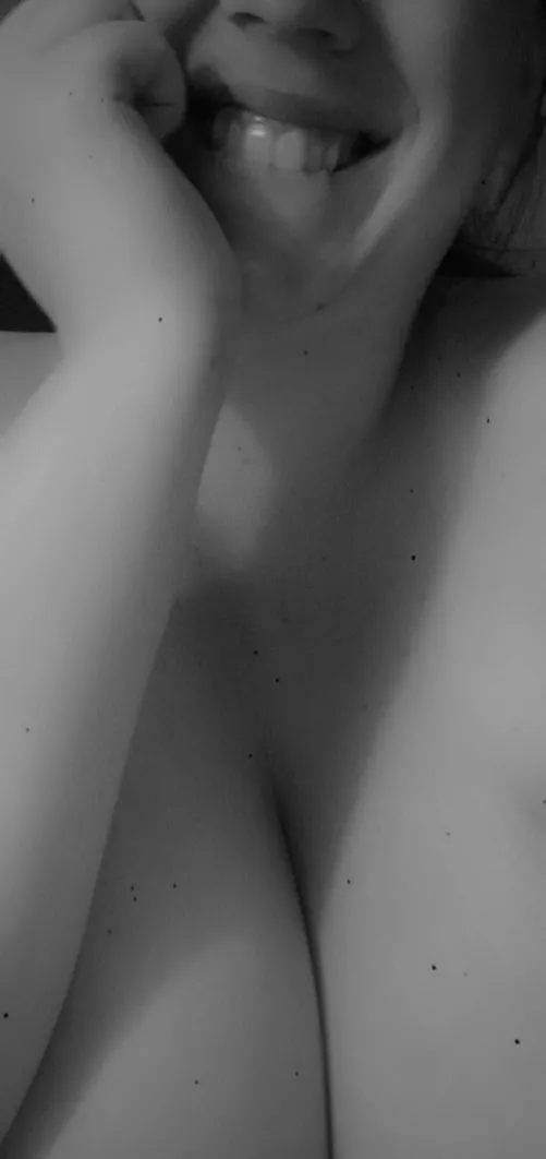 Hope everyone is having a nice night 😉