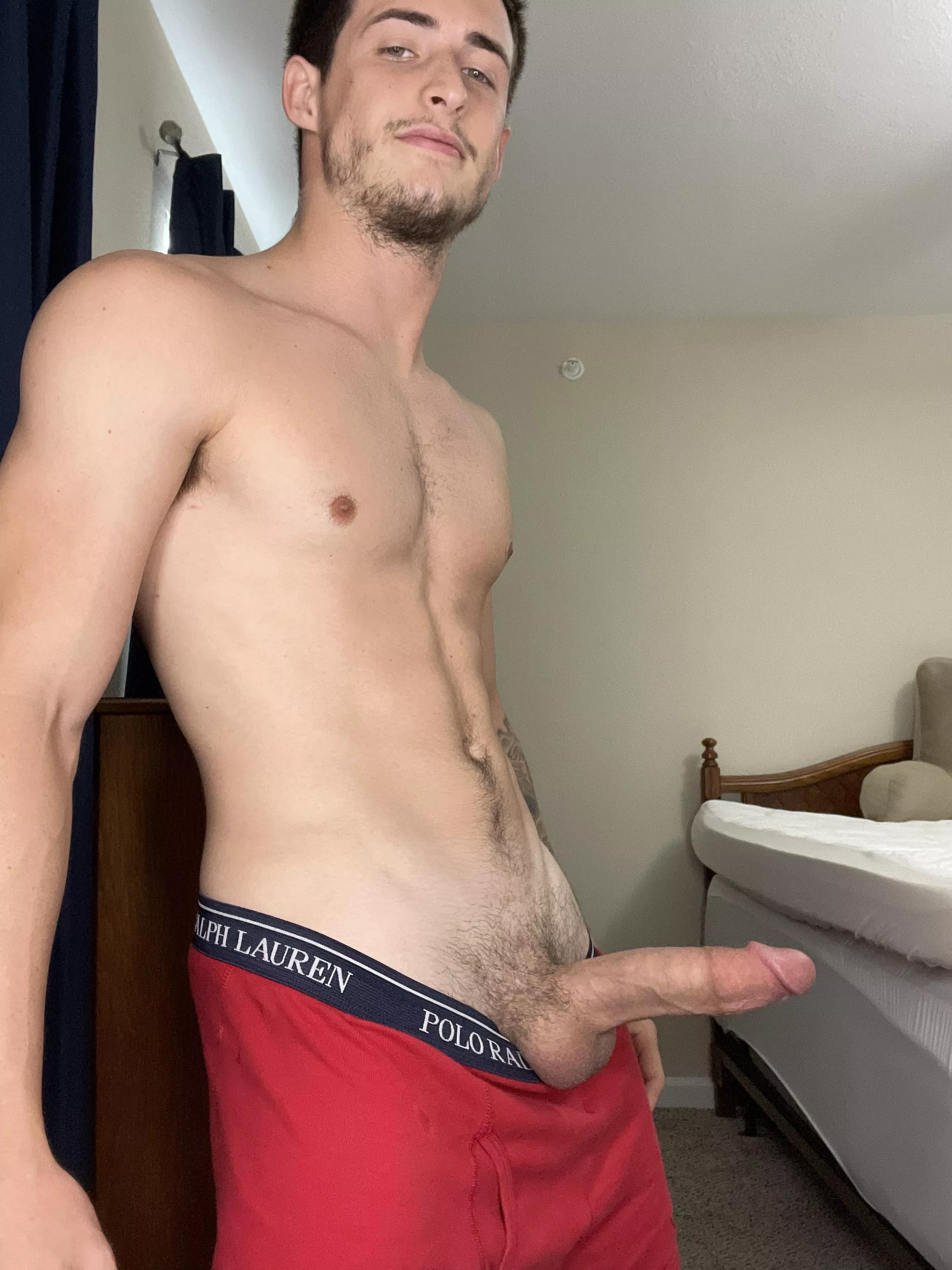 Get on your knees and suck on em😋