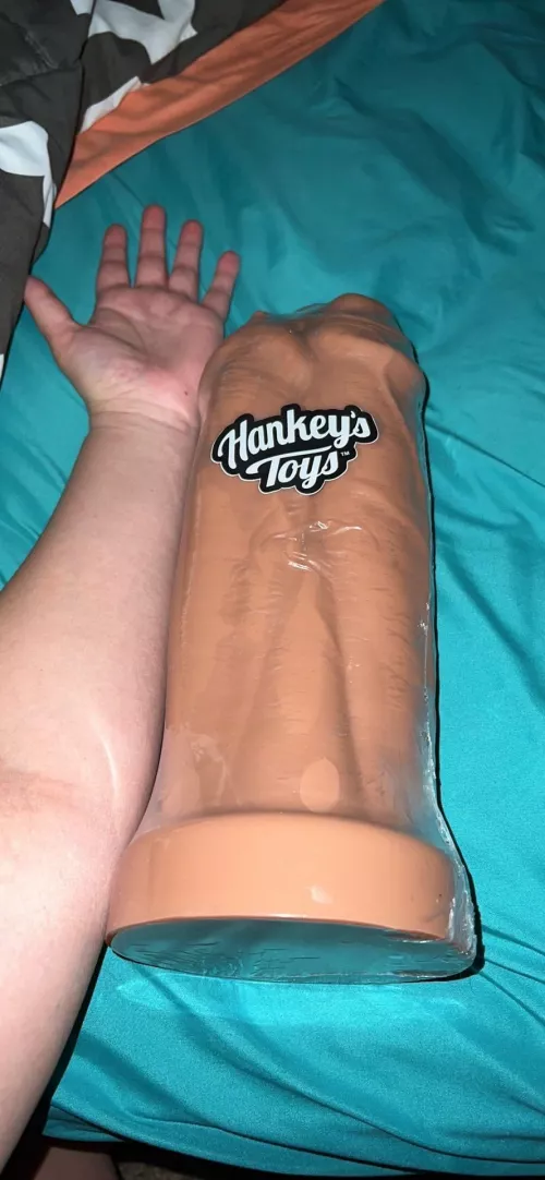 New toy. Gonna need an extra hand with this one!! Comments accepted 😜