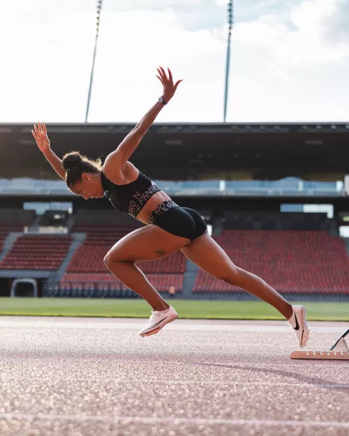 Swiss sprinter Mujinga Kambundji
