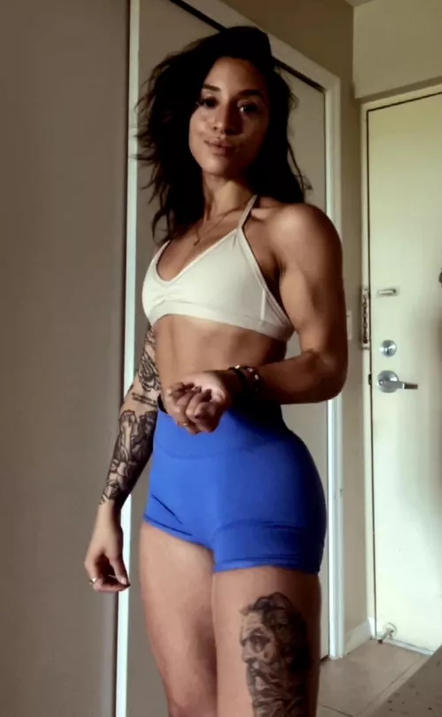 do i have bigger biceps than you?