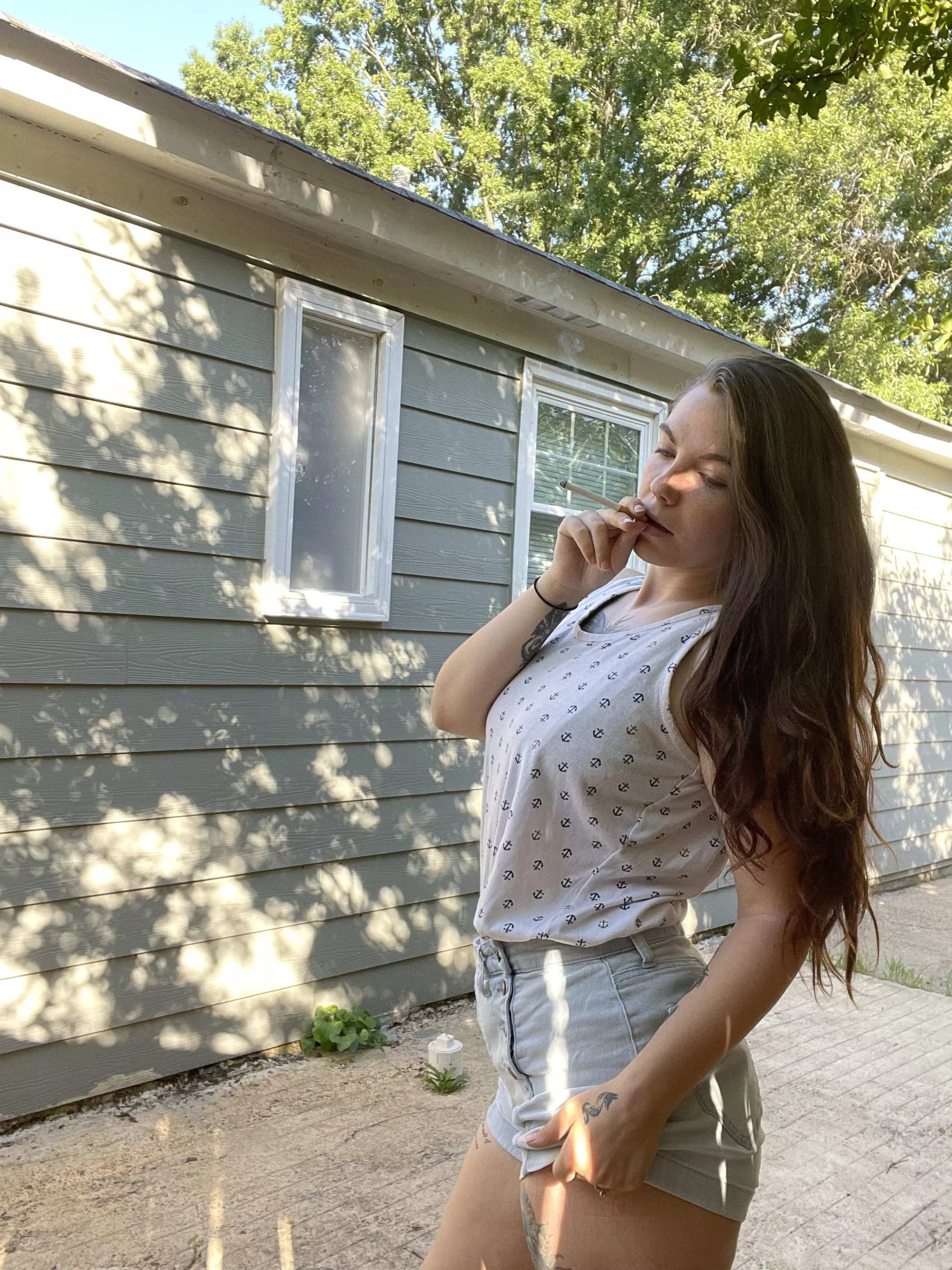 What’s your favorite brand to smoke? Mine is Newport or Marlboro slates