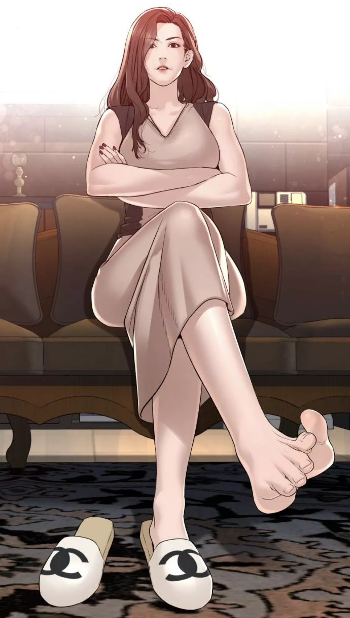 When the slipper comes off, dogs kneel and lick