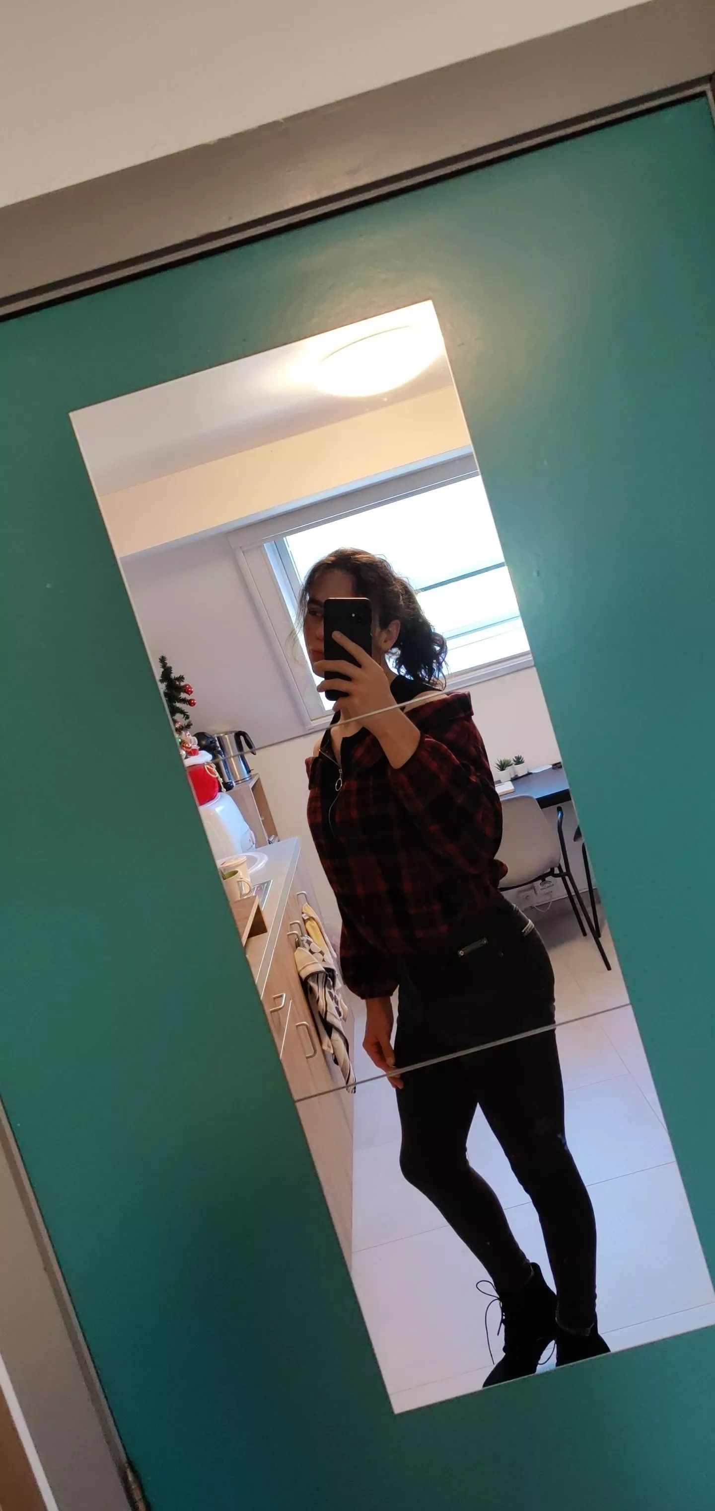 giving it my best side😆