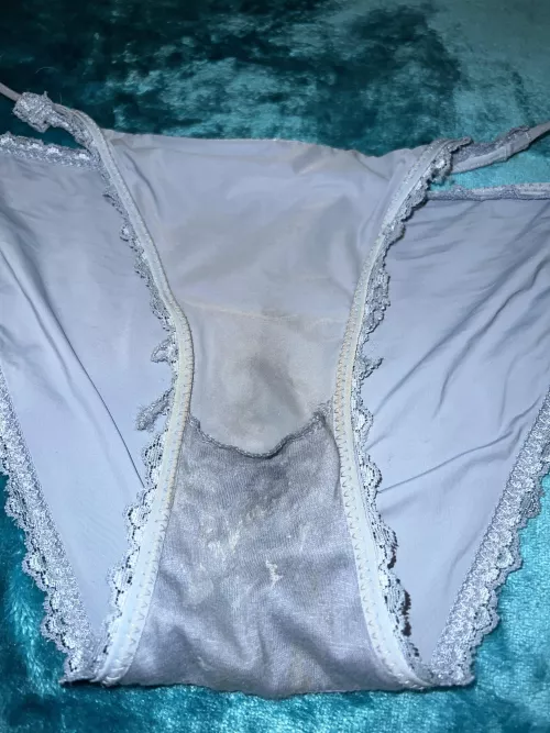 I took some time off but now I’m back and ready to make you cum!