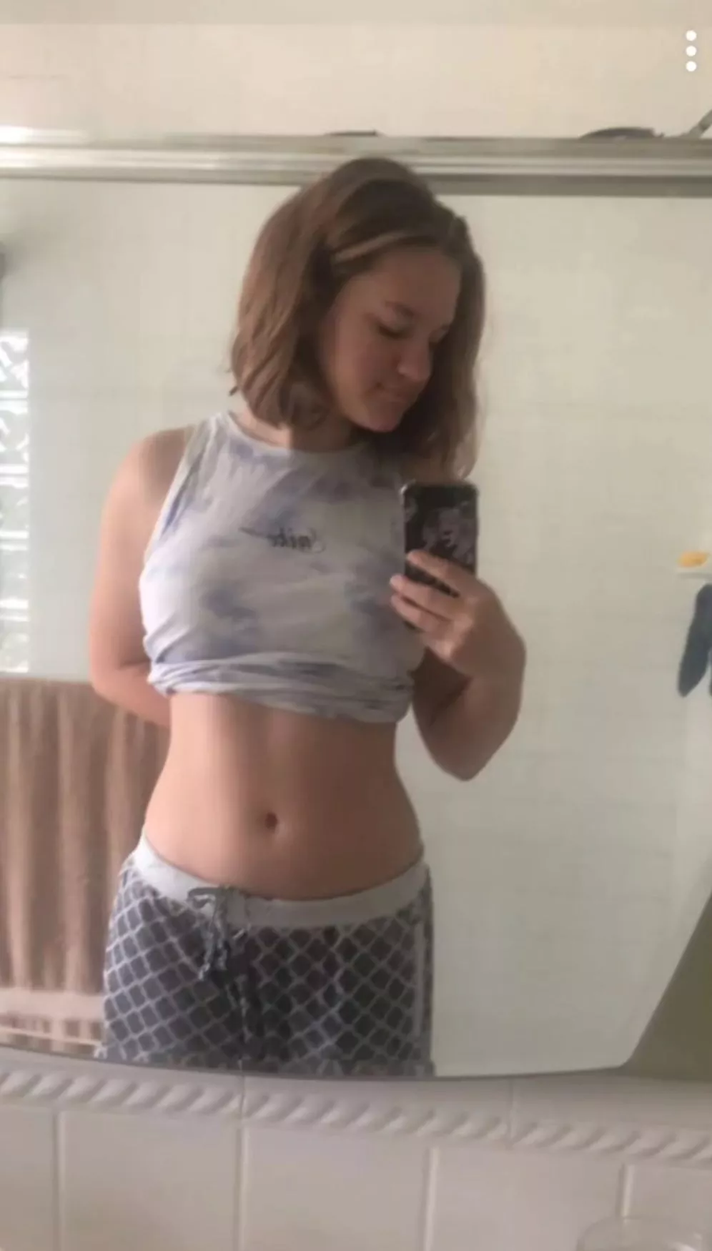 Is my body feminine enough 😩