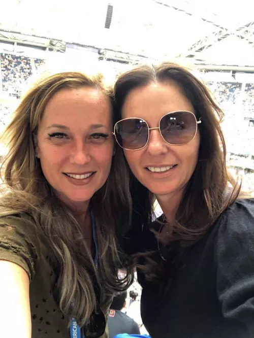 Looking for longterm chat about women I know. Kik, discord, or wickr in profile.