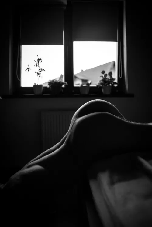 Do you like my ass without colors? 😏