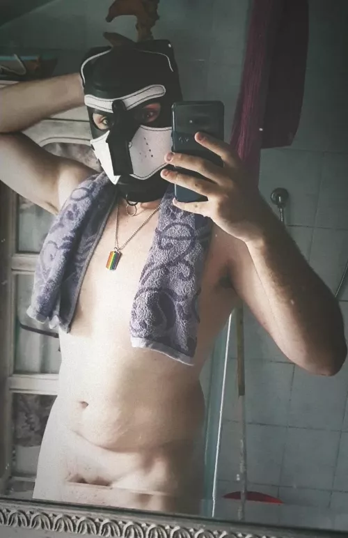 Quick shower after gym🚿