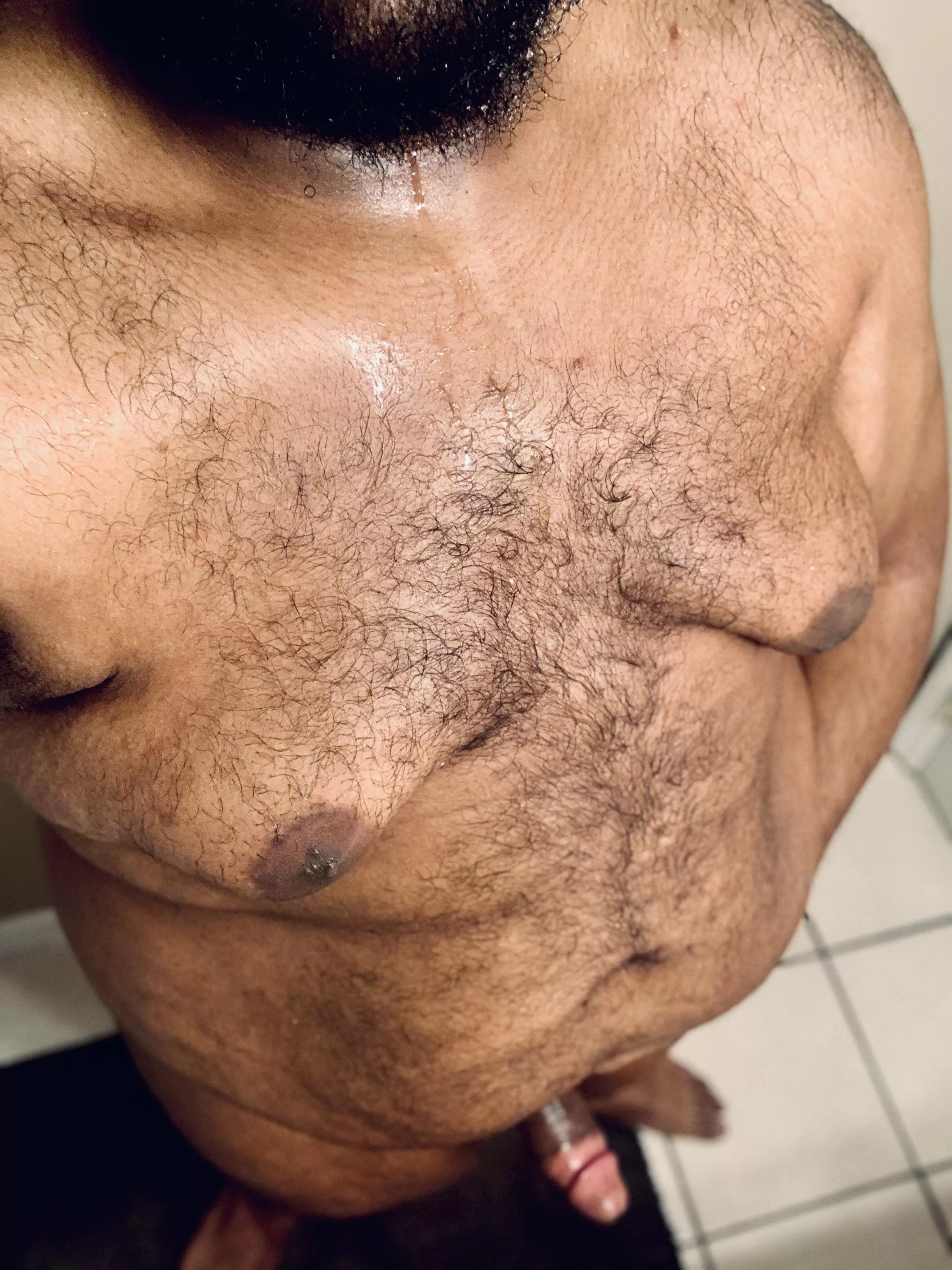 Need somebody to dry me off but keep the dick wet 😏