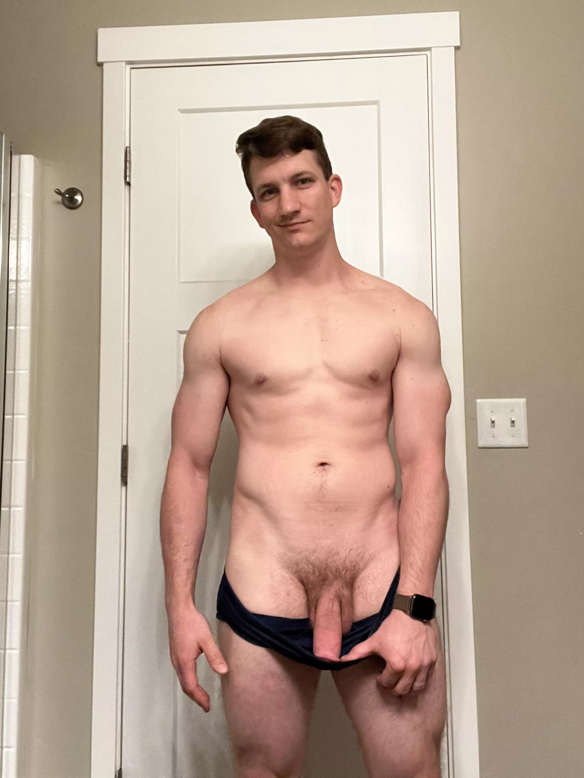 Who wants to come train with me? 😉 (M)