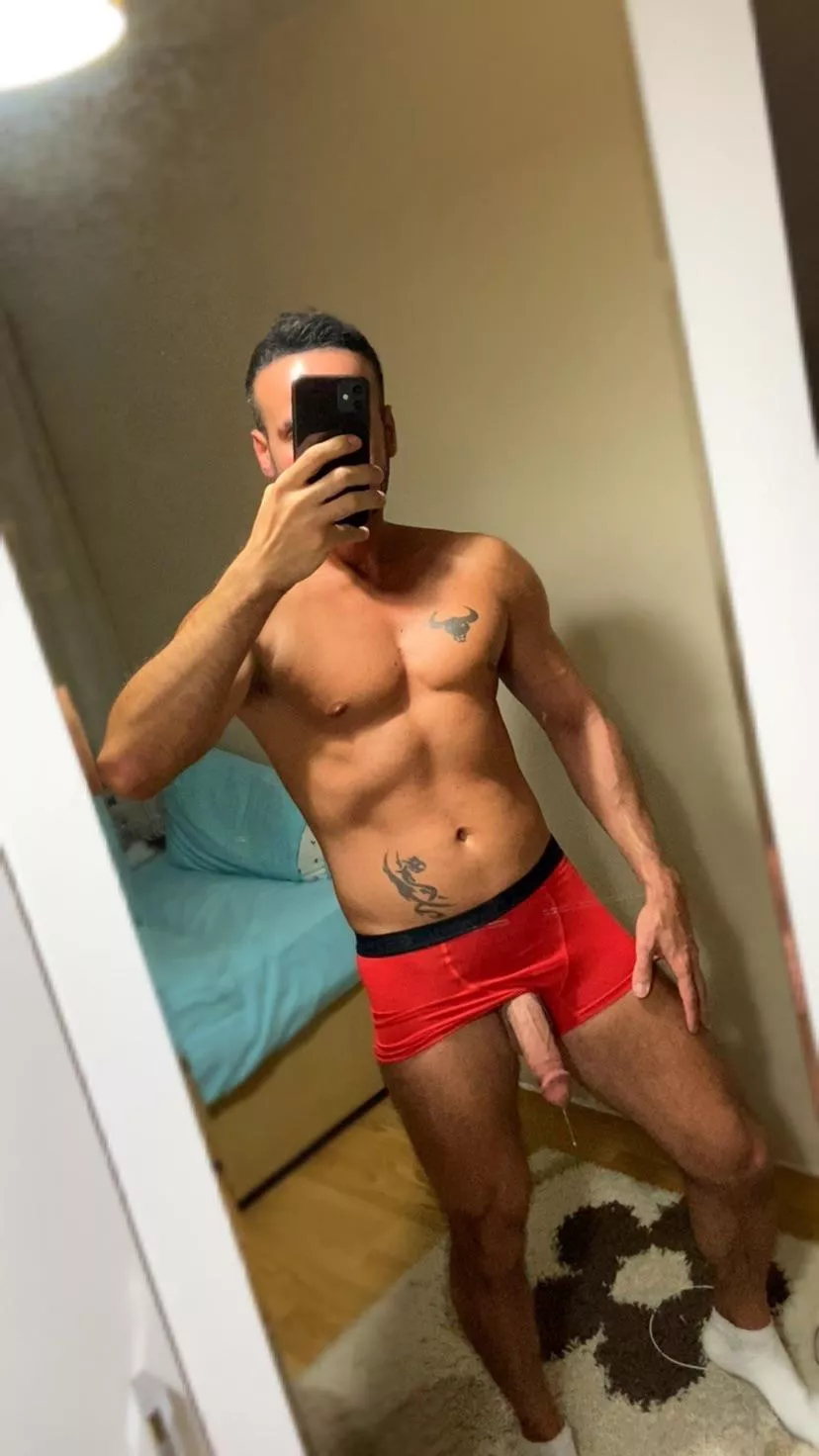 Would u suck me in this way🔥😈