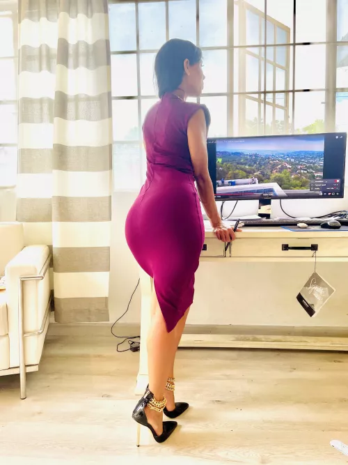Magenta and Heels F42