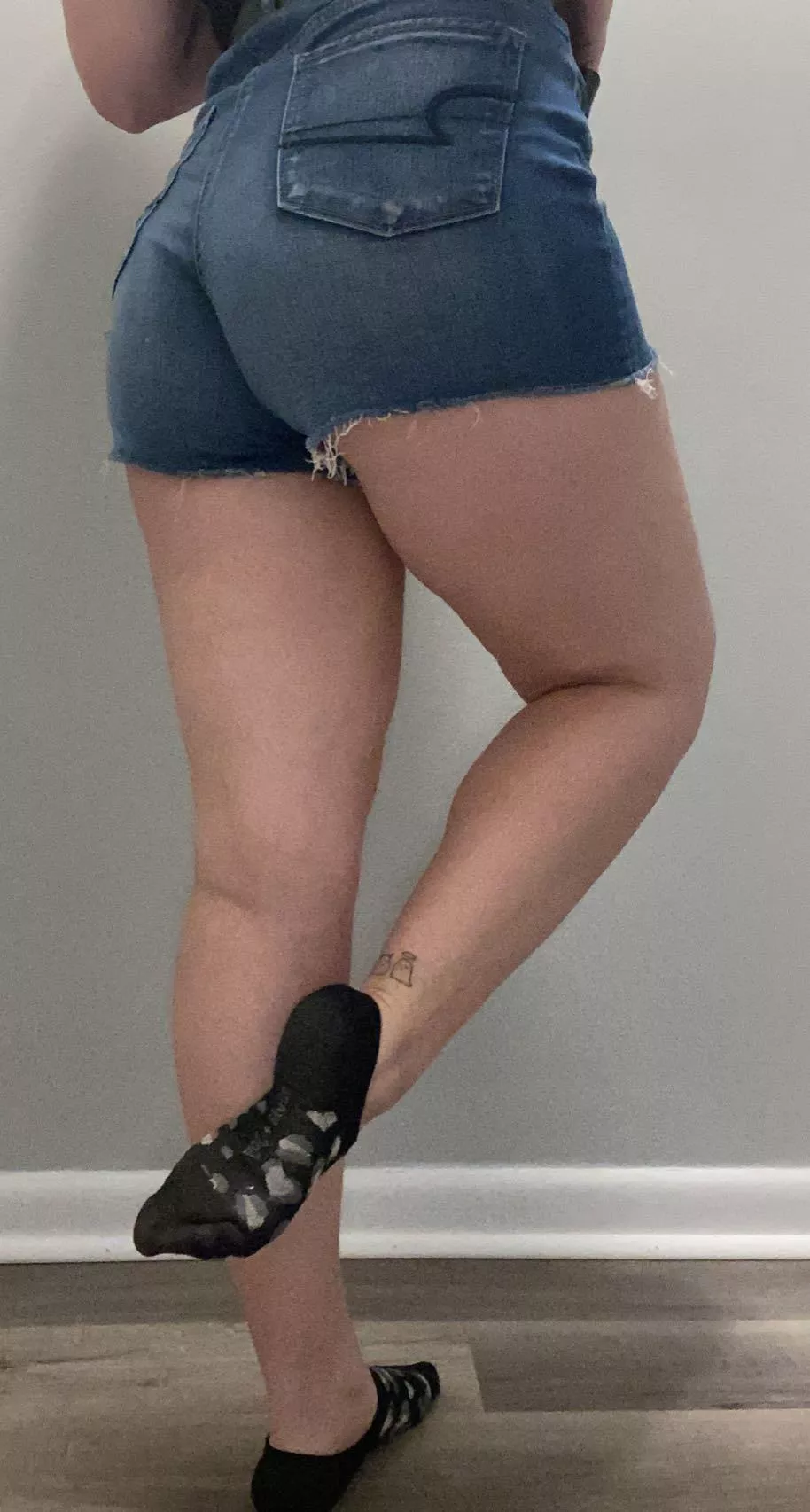 these socks are smelly and ready to be shipped! worn for 5 work days straight! $15 + shipping :)