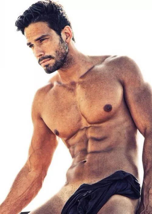 “Hector del Pino” …