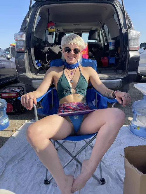 Letting the guys at camp next to ours know I’m a free use slut and my boyfriend is a cuck 😛