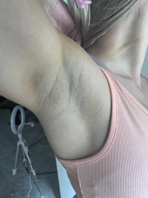 Have a good weekend, enjoy me first 😘