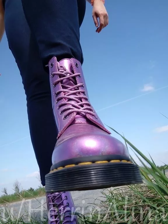 these boots don't clean themselves. start licking!!!