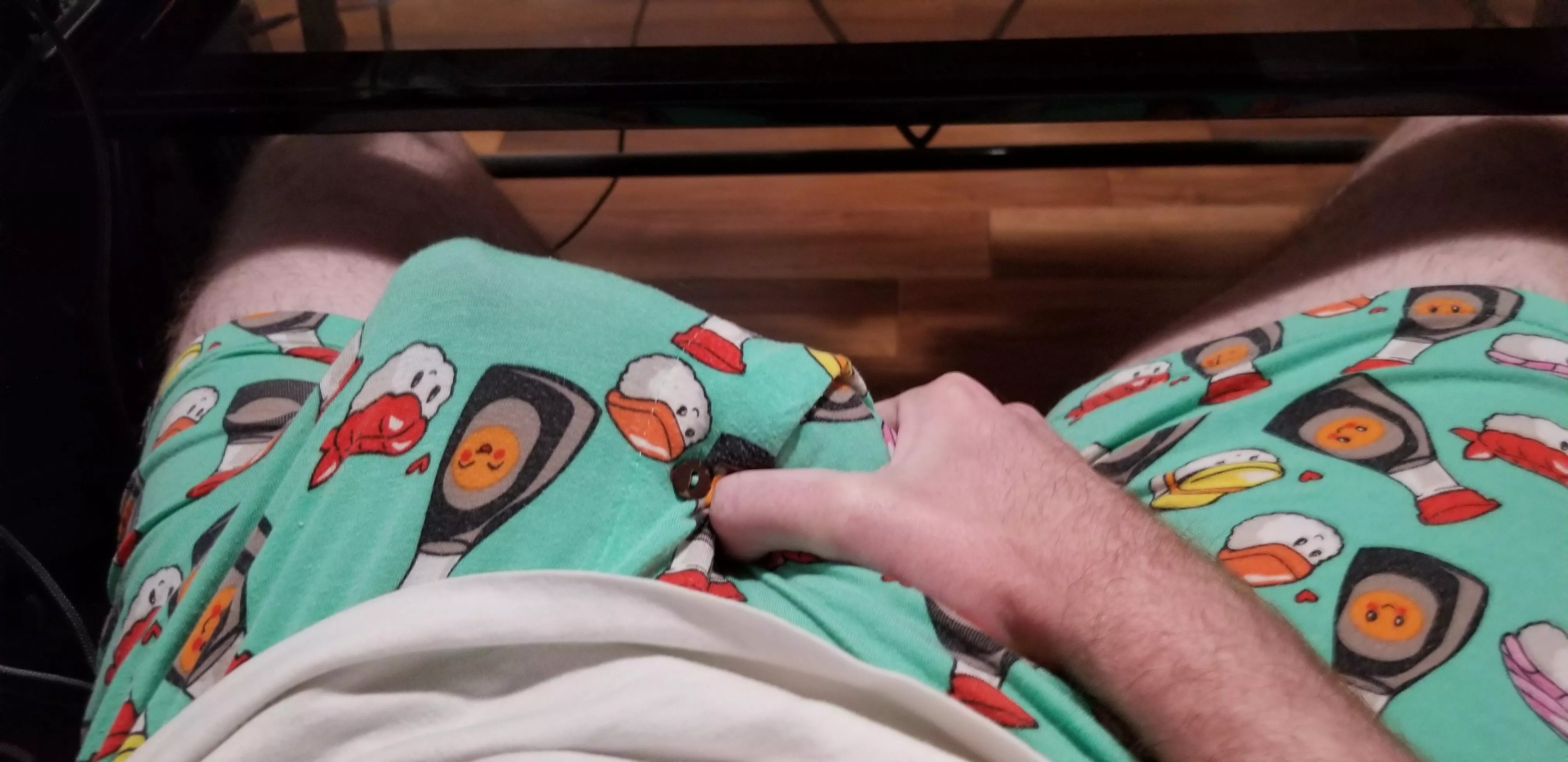 Throw a few pillows down there and you could have a comfy spot between my knees.