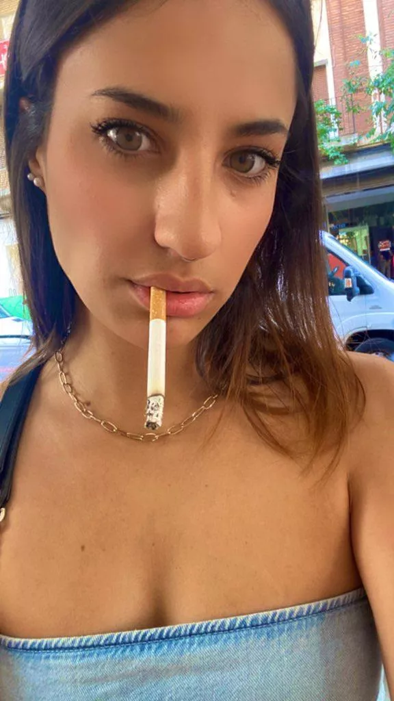 Street selfie 🚬😚