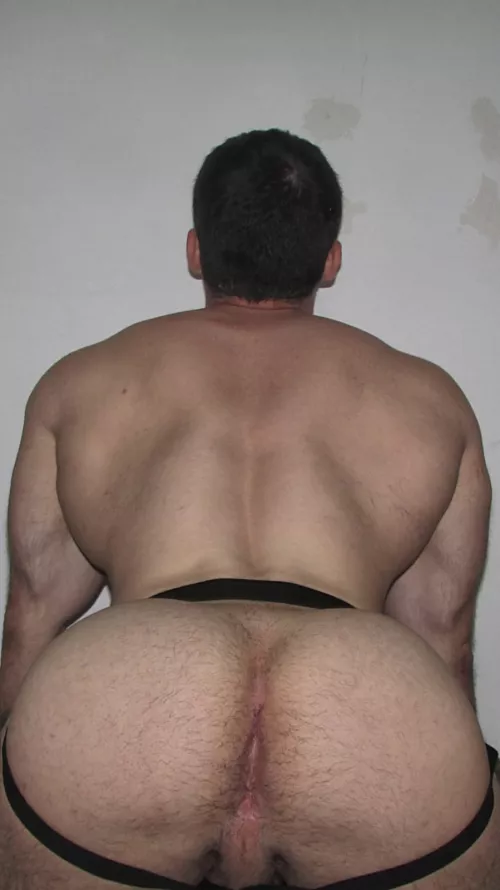 come breed my pussy Daddy🙊🥰